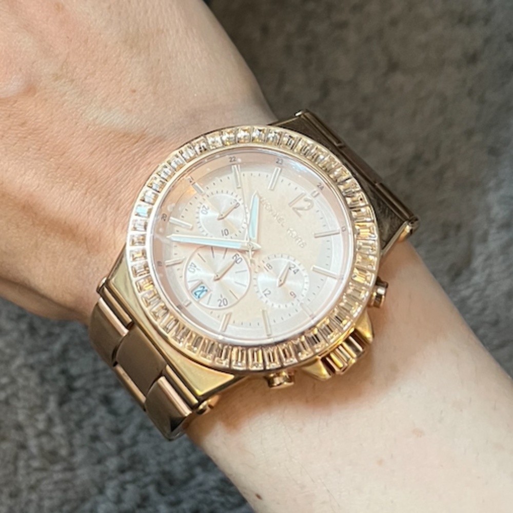 Michael Kors Women's Stainless Steel Analog Dial Quartz Wrist Watch
